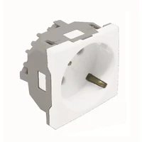 EFAPEL 45131_SBR Quadro - Schuko konnektor, fehér