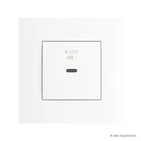EFAPEL Fehér USB-C gyorstöltő aljzat (30W) - komplett - q45 (45398_SBR+45910_TBR+45993)