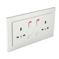 EFAPEL 90344_CGE Komplett dupla csatlakozóaljzat (brit típusú) jég