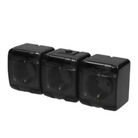 Karlik Junior 3x2P+F falon kívüli vízmentes tripla dugalj átlátszó, fekete 12GHE-3SD