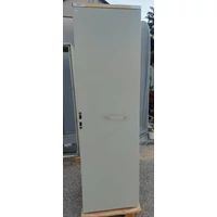Himel álló kivitelű acélszekrények 2000x600x600  (CSAK SZEMÉLYES ÁTVÉTEL!)