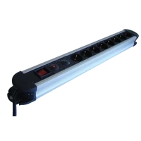 Tracon HKTM8-3M-ALU ALU 8-os elosztó kapcsolóval+túlfesz+túláram védelem 8×SCHUKO, 3m, max.16A, 250VAC, 3680W, H05VV-F