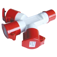 Tracon TICS-1024 Ipari elosztó-csatlakozóaljzat 16A, IN 1x3P+E 6h, OUT 3x3P+E 6h, IP44