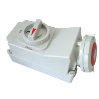 Tracon TICS-1152R Felületre szerelhető ipari csatl.aljzat reteszelt kapcs.-val 16A, 400V, 3P+N+E, 6h, IP67