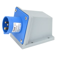 Tracon TICS-513 Felületre szerelhető ipari csatlakozó dugó 16A, 250V, 2P+E, 6h, IP44