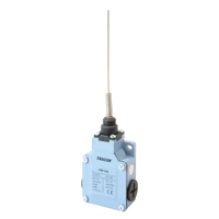 Tracon VM106 Helyzetkapcsoló, rugós-pálcás fémházas 1xNO+1xNC, 6A/230V AC-15, 0,3A/250V DC-13, IP66