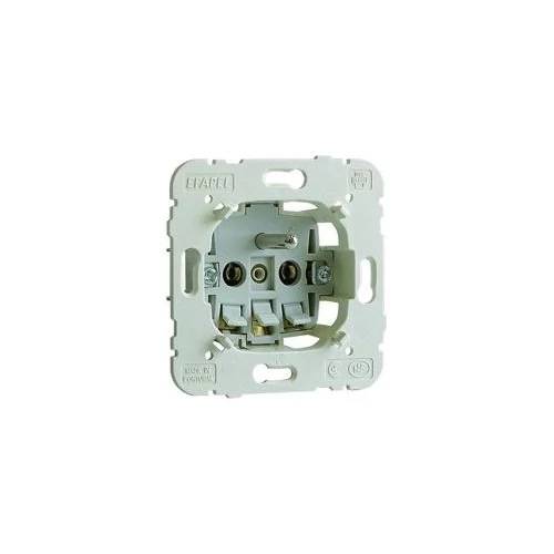 EFAPEL 21110 Csavarmentes francia dugalj földeléssel