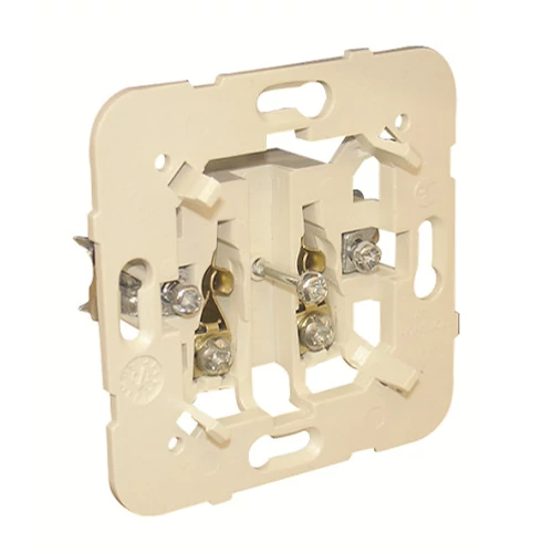 EFAPEL 21121 Egyfázisú földeletlen dugalj