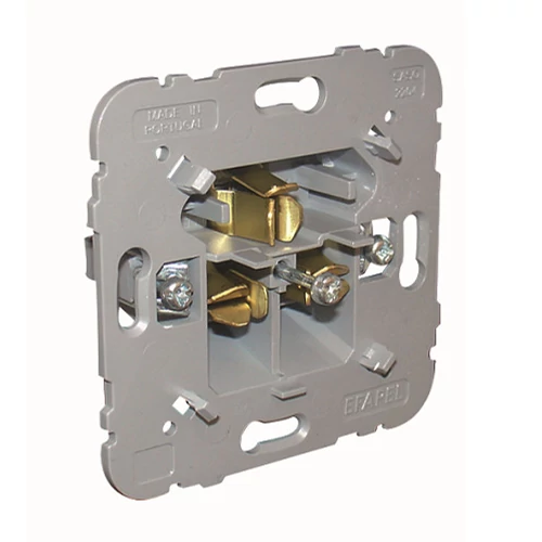 EFAPEL 21143 Csatlakozóaljzat Szaúdi típus