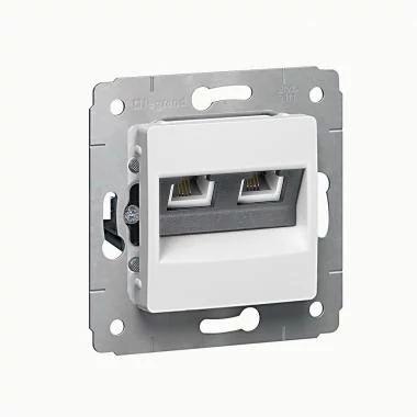 Legrand Cariva RJ45/11 csatlakozó keret nélkül Fehér 773640