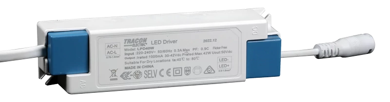 Tracon LPD30W Meghajtó LPME..30W panelekhez 230 VAC, 0,3A / 30-42 VDC, 800mA